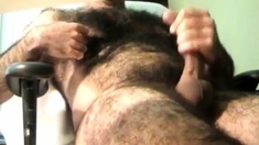 very hairy man cumming