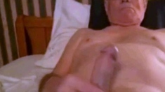 Stroking and Jacking Off on Webcam