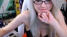 Mom amateur webcam pussy masturbate