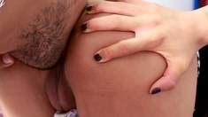 Mi Boyfriend Does Suck My Ass (and He Fucks Me Too)