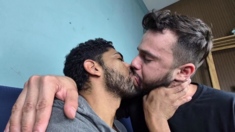 Rj Male Videos - Kissing The Painter With Passion - By Leon