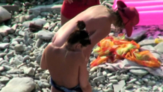 Mature couple quick handjob and fucking on beach voyeur